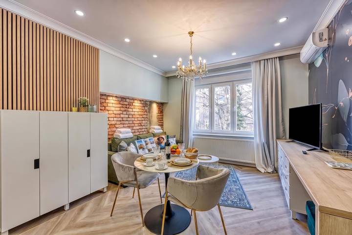 Apartament wakacyjny dla 3 osób, z Basen dla dzieci w Zagrzeb