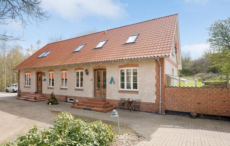 Ferienwohnung für 10 Personen, mit Garten und Sauna in Guldforhoved