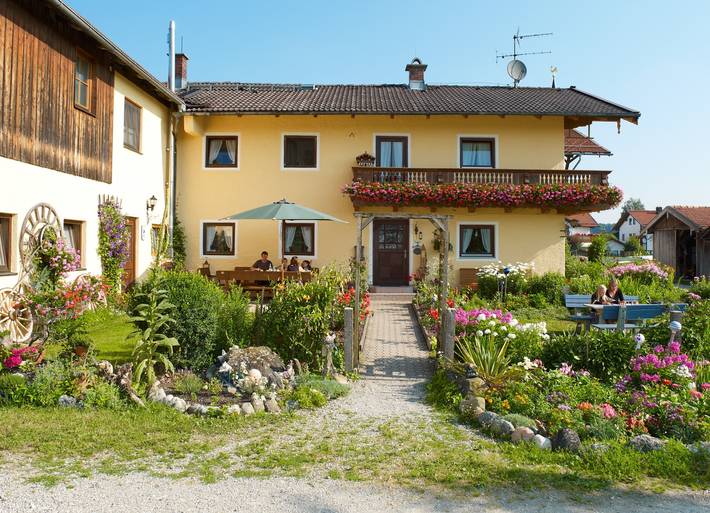 Bauernhaus für 3 Personen, mit Terrasse und Garten, mit Haustier - 1