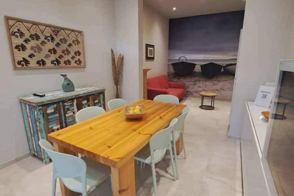 Appartamento intero, Marina Romea La casa dei dirigenti di Rino (Cin It039014B4Ks5S22Ug) in Marina Romea, Provincia di Ravenna