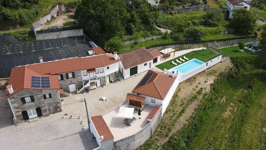 Casa rural para 4 personas, con Terraza y Jardín además de Piscina y Vistas en Vale de Cambra - 2