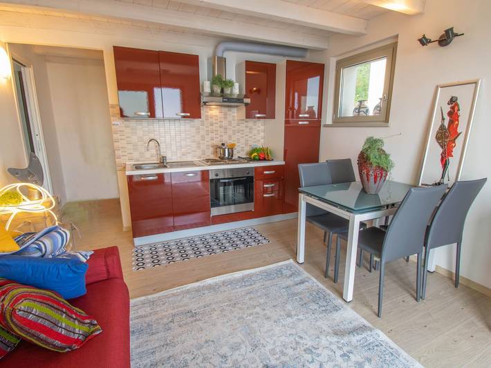 Ferienwohnung für 6 Personen, mit Pool und Balkon in Oberitalienische Seen - 4