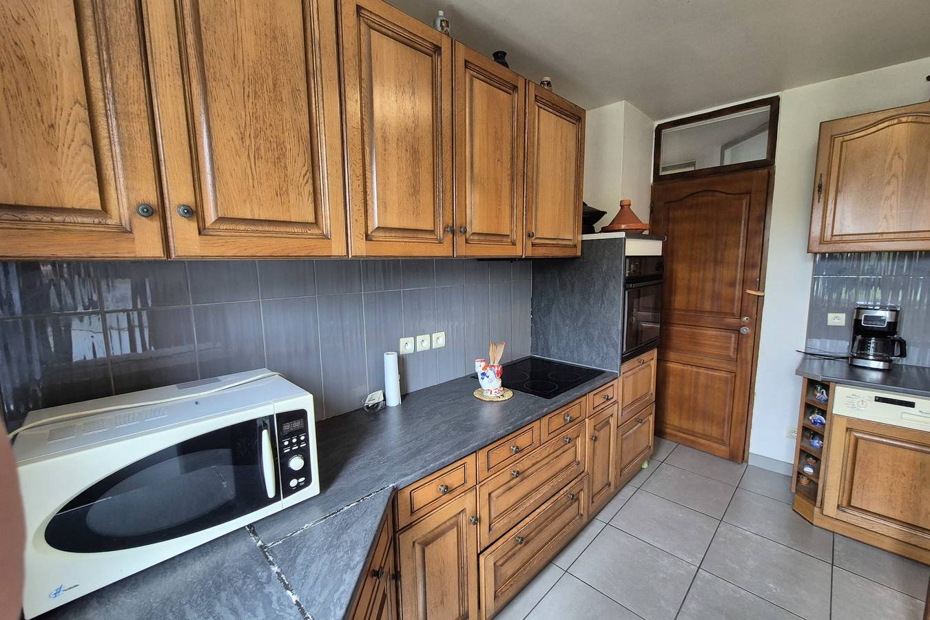 Geheel appartement, Spacious apartment with garden in Strasbourg in Straatsburg, Strasbourg regio