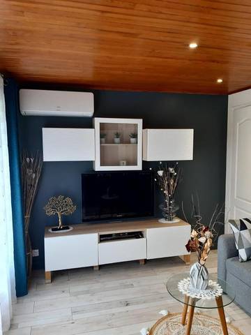 Gîte pour 3 personnes, avec vue et terrasse à Lévignacq