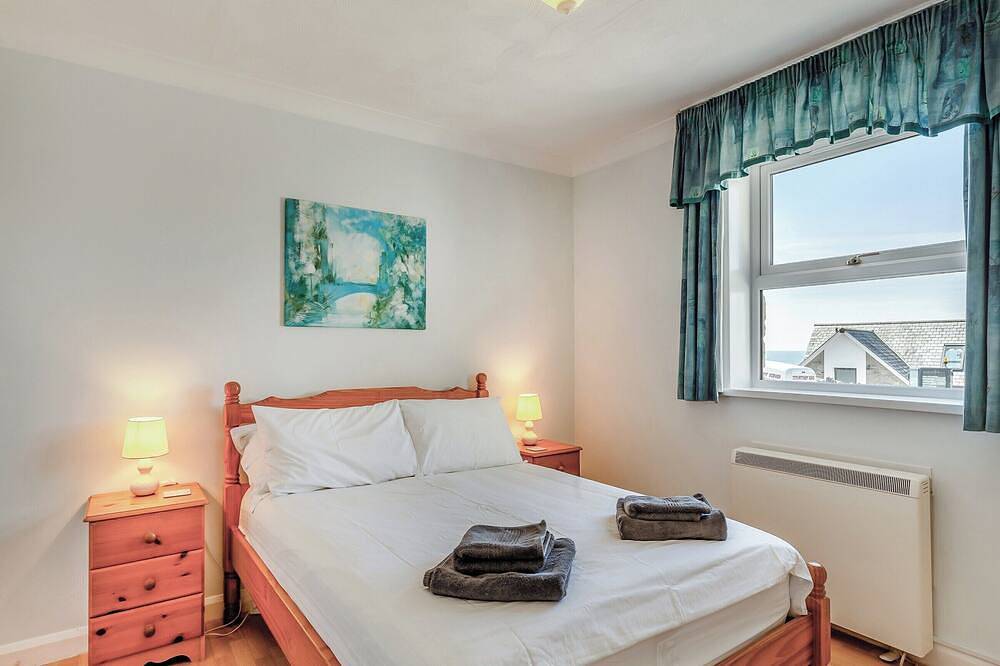 3 bedroom accommodation in Porthleven in Porthleven, Cornwall
