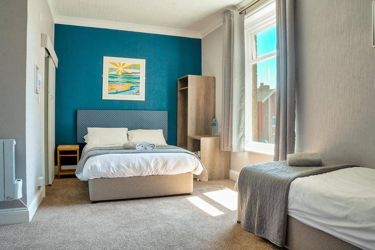 Double Room with Shared Bathroom in Cromer, Norfolk Coast