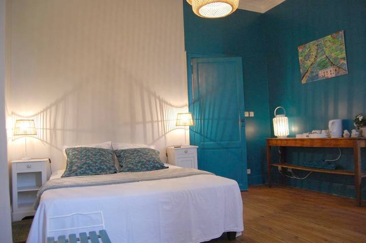 Chambre d’hôte pour 3 personnes, avec jardin et vue, animaux acceptés à Bergerac - 3