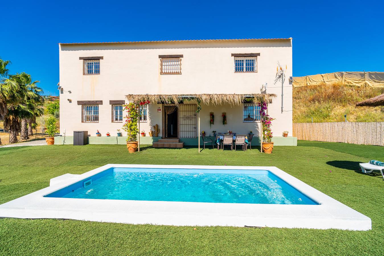 Cubo's Villa Di Hermosa View in Cártama, Málaga Provinz
