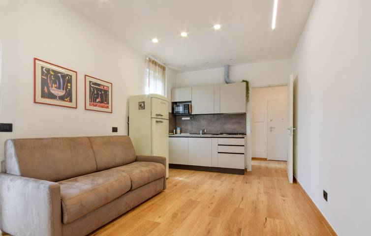 Apartamento vacacional entero, Retiro junto a la playa con terraza y aire acondicionado in Lavagna, Lavagna Municipio