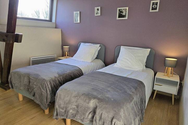 Gîte pour 8 personnes, avec Terrasse et Jardin à Bailleul - 4