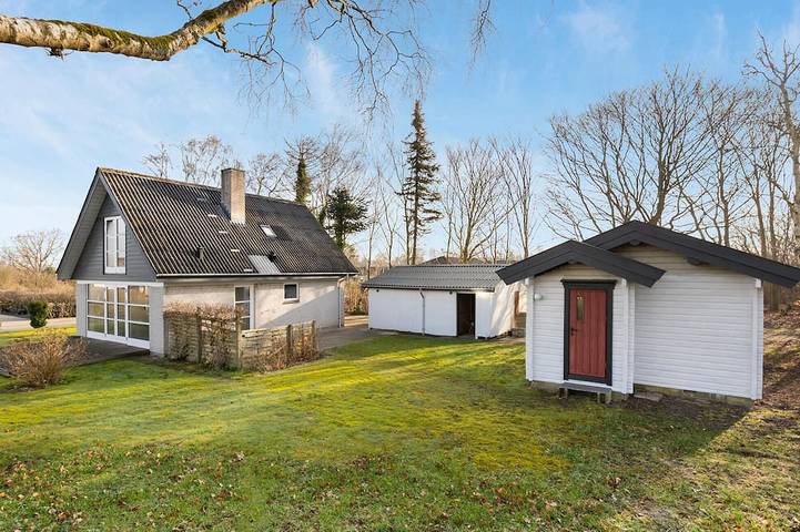 Ferienhaus für 7 Personen, mit Garten