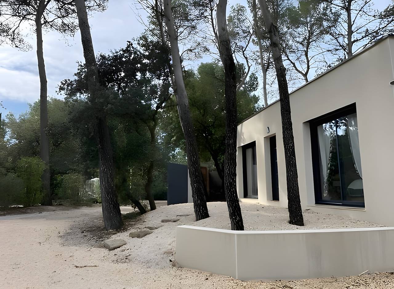 Ferienhaus „Im Herzen der Pinien“ mit Wlan und Klimaanlage in Saint-Bauzille-de-Montmel, Montpellier und Umgebung