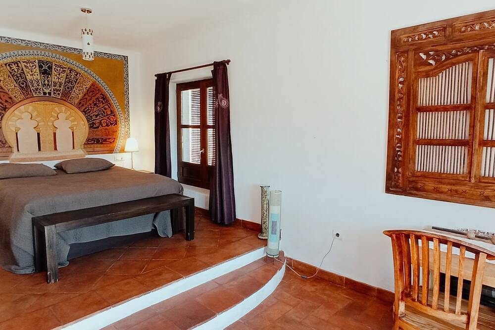 Casa de alta calidad, cerca de Granada, una gran piscina, vista excepcional in Alcalá la Real, Provincia de Jaén