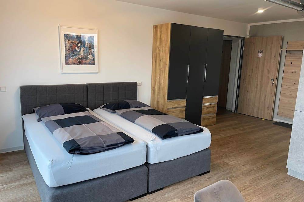 Ganze Wohnung, 509 Einzimmer-Apartment mit Doppelbett in Stuttgart, Stuttgart Region