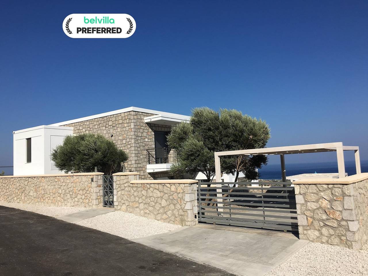 Villa for 8 People in Rhodes, Dodecanese
