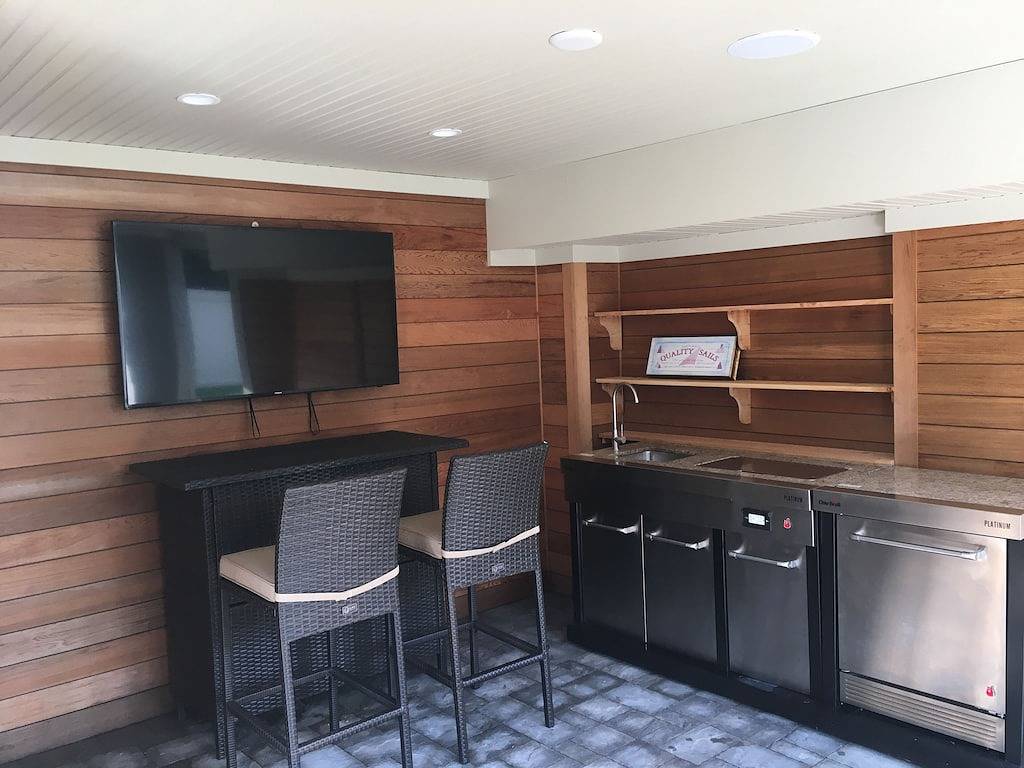 Luxuriöse Bay Head Vermietung. Strandnah mit Pool und Spa! in Bay Head, Ocean County