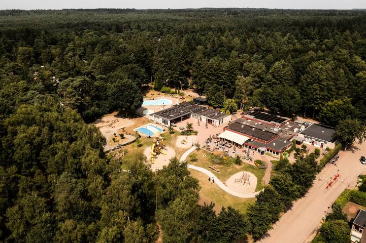 Camping voor 6 personen, met terras in Gelderland