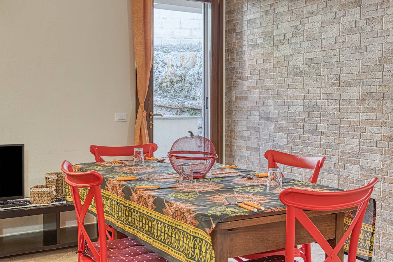 Casa vacanze "Vista Grotta" con terrazza, Wi-Fi e aria condizionata in Castro (Lecce), Provincia di Lecce