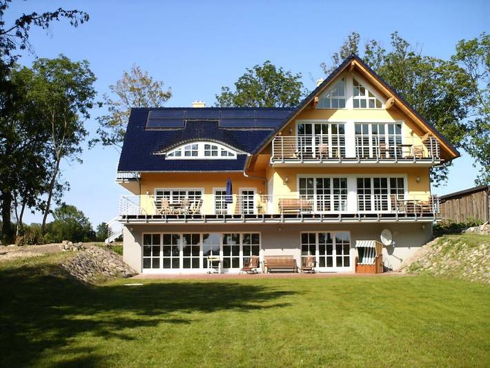 Ferienhaus für 4 Personen, mit Sauna und Whirlpool sowie Pool und Terrasse in Usedom Stadt