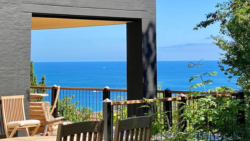 Ferienhaus mit Meerblick für 12 Personen, mit Ausblick und Garten