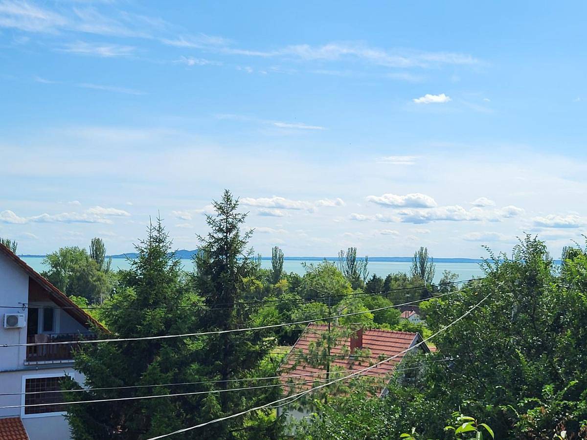 Ganze Wohnung, Balatuniversum Apartmanhouse in Revfülöp, Balaton Region