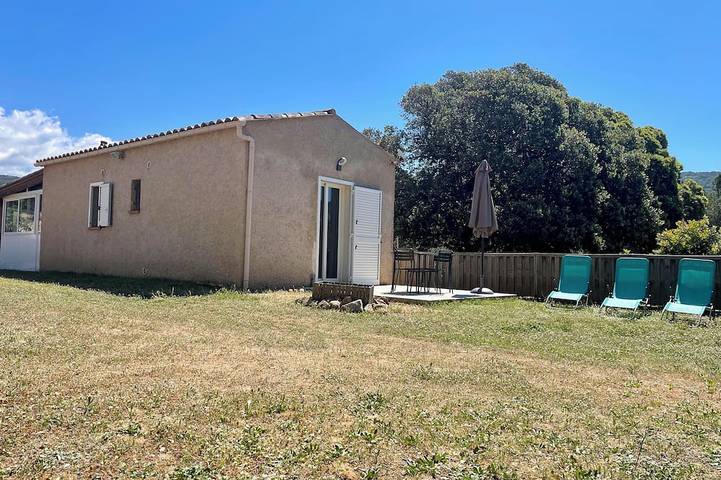 Maison de vacances pour 4 personnes, avec terrasse et jardin
