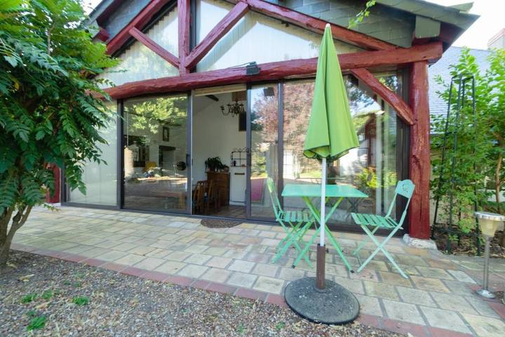 Chambre d’hôte pour 2 personnes, avec terrasse à Auzouer-en-Touraine