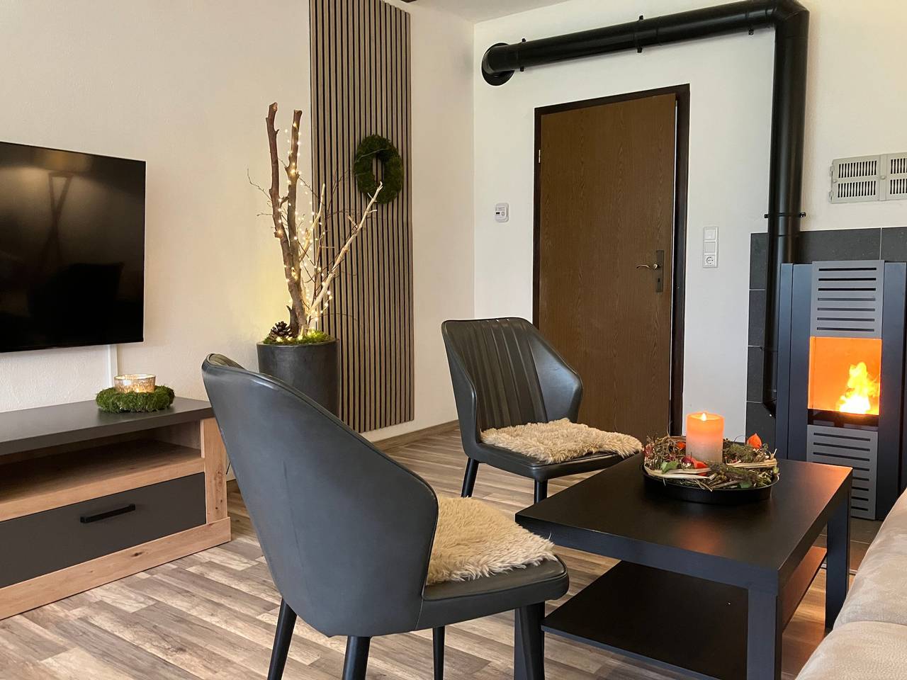 Ferienhaus 'Landhaus Augenblicke' mit Bergblick, privater Terrasse und Wlan in Olsberg, Hochsauerlandkreis