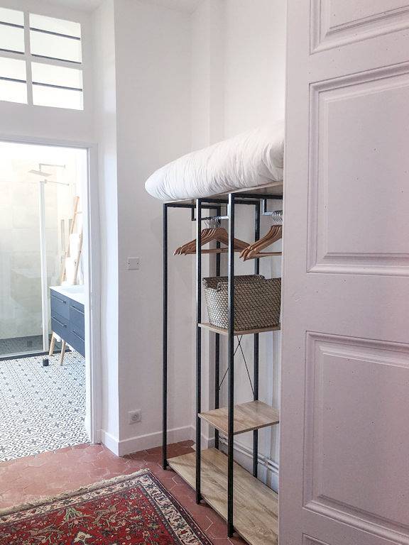 Château de Saint-Girons (chambres d'hôtes) - Chambre Aquarelle in Aix-en-Provence, Région d'Aix-en-Provence