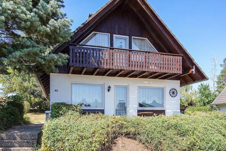 Ferienhaus für 7 Personen, mit Balkon und Garten - 1