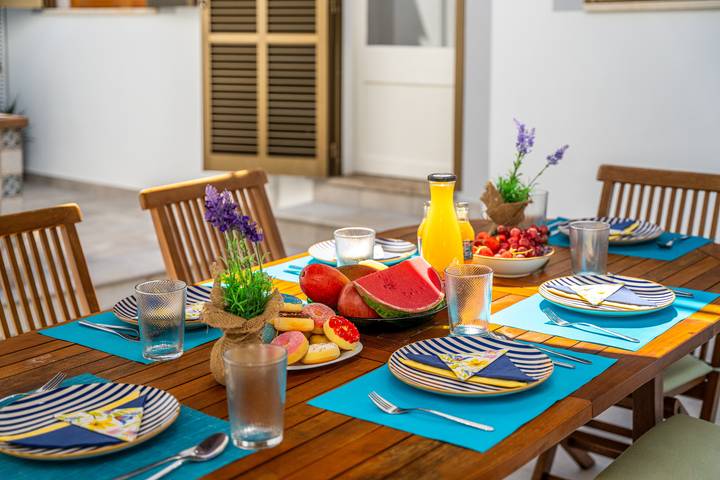 Finca für 6 Personen, mit Terrasse in Son Serra de Marina