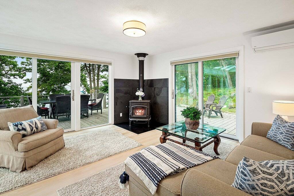 Windows auf dem Ozean: Penobscot Bay Zeitgenössisch in Knox County (Maine)