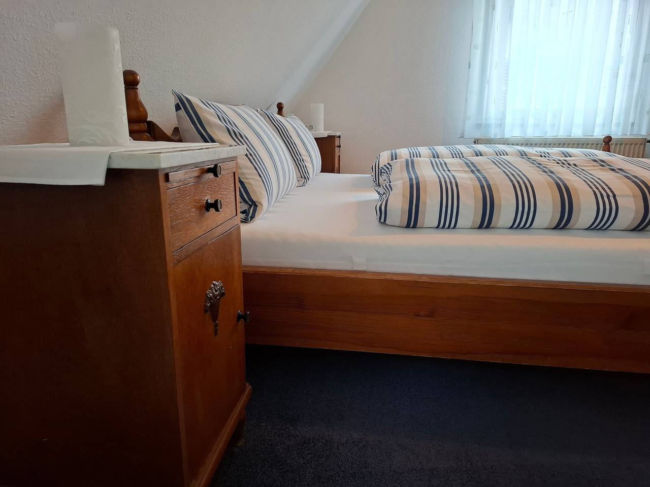 Zimmer „Zimmer 38“ mit Gemeinschaftsgarten und Wlan in Nürtingen, Landkreis Esslingen