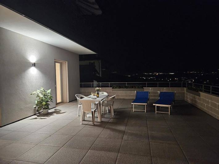 Appartement de vacances pour 6 personnes, avec Balcon et Terrasse ainsi que Jardin et Vue à Tassullo