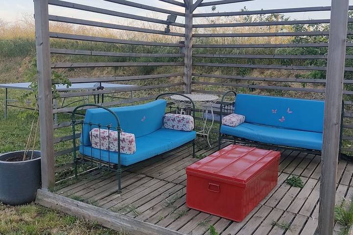 Ferienwohnung für 4 Personen, mit Terrasse und Pool sowie Garten - 1