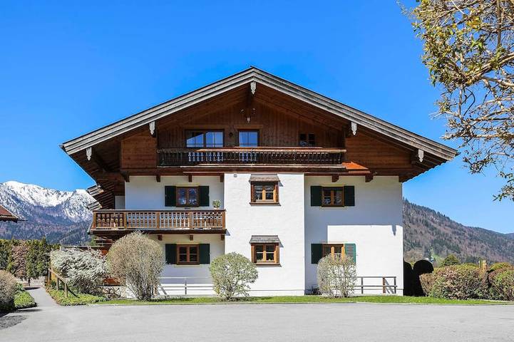 Ferienwohnung für 5 Personen, mit Balkon in Rottach-Egern