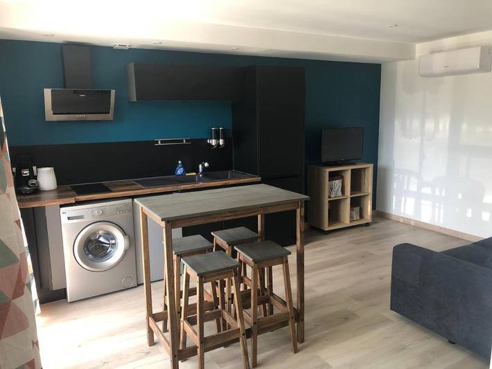 Gîte pour 4 personnes, avec Terrasse et Vue à Saint-Jean-de-la-Porte