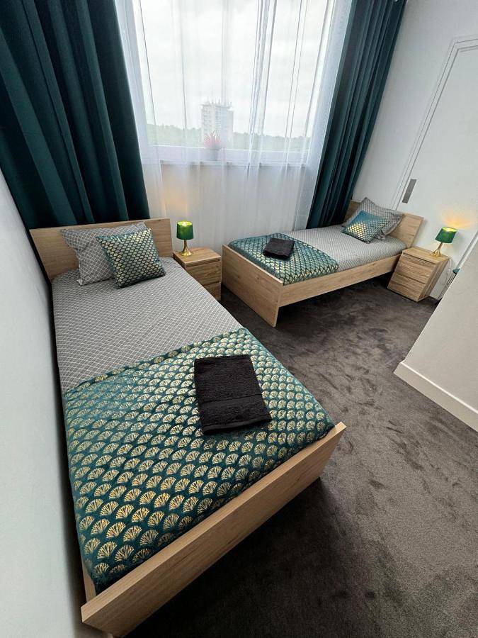 Appartement entier, Apartment in Croix (homonymie), Région de Lille