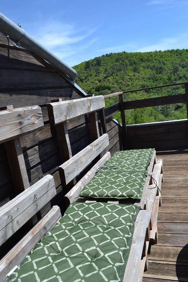 Location de vacances pour 13 personnes, avec piscine ainsi que vue et jardin à Saint-Sébastien-d'Aigrefeuille - 2