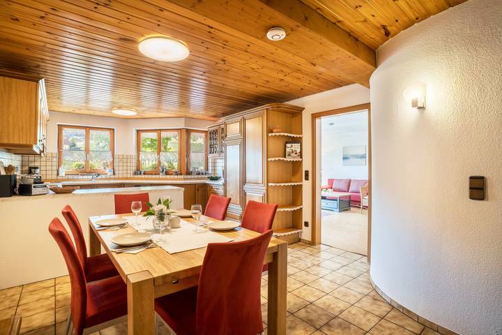 Ganze Wohnung, Ferienwohnung "Klausenhansenhof" mit Gemeinschaftsterrasse und Wlan in Wolfach, Wolftal Region
