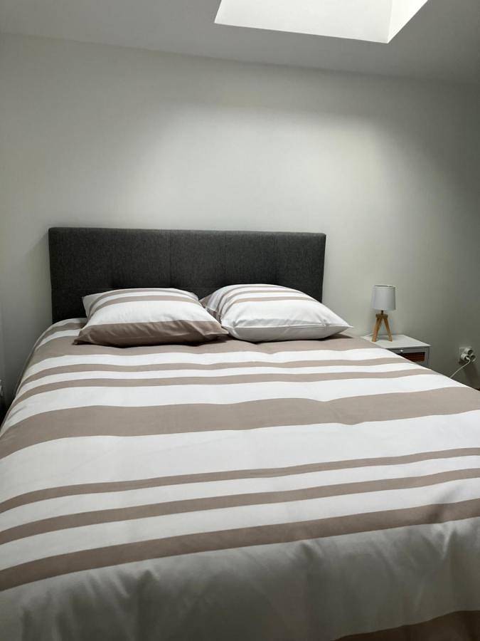 Gîte pour 4 personnes, avec jardin ainsi que terrasse et piscine à Saint-Sulpice-de-Cognac - 4