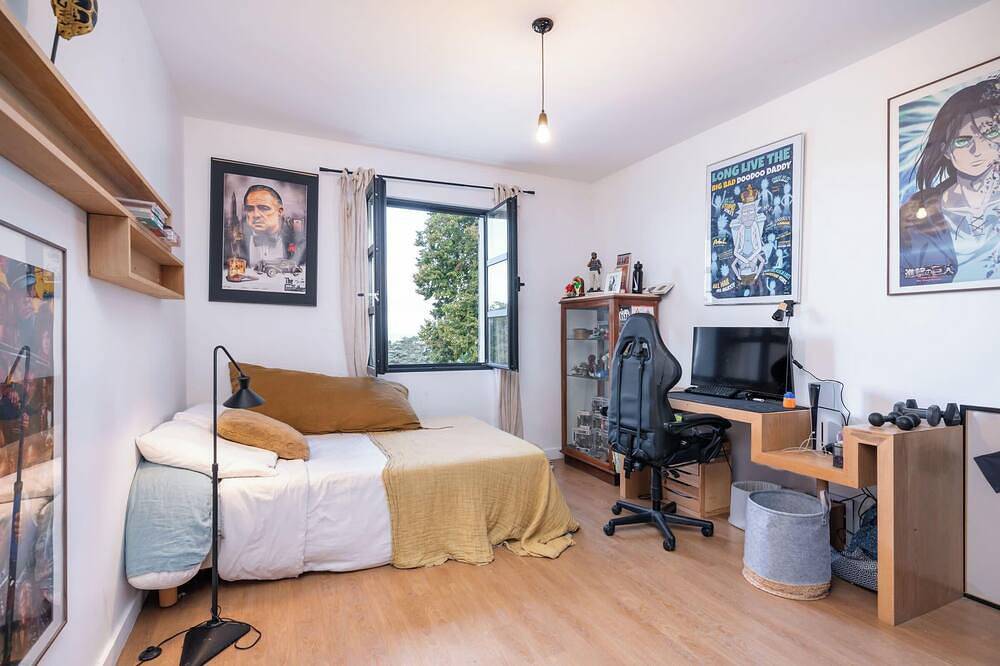 L’Intemporel – Bright family home with exceptional pool and view in Limonest, Rhône