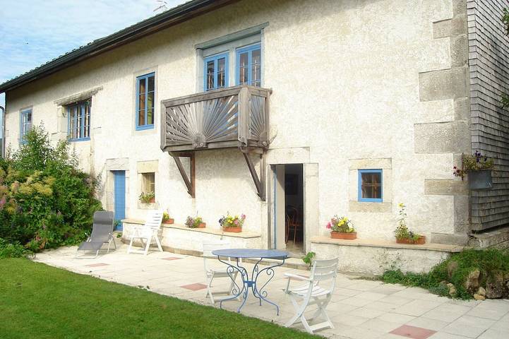 Appartement de vacances pour 8 personnes, avec balcon et jardin à Les Rousses