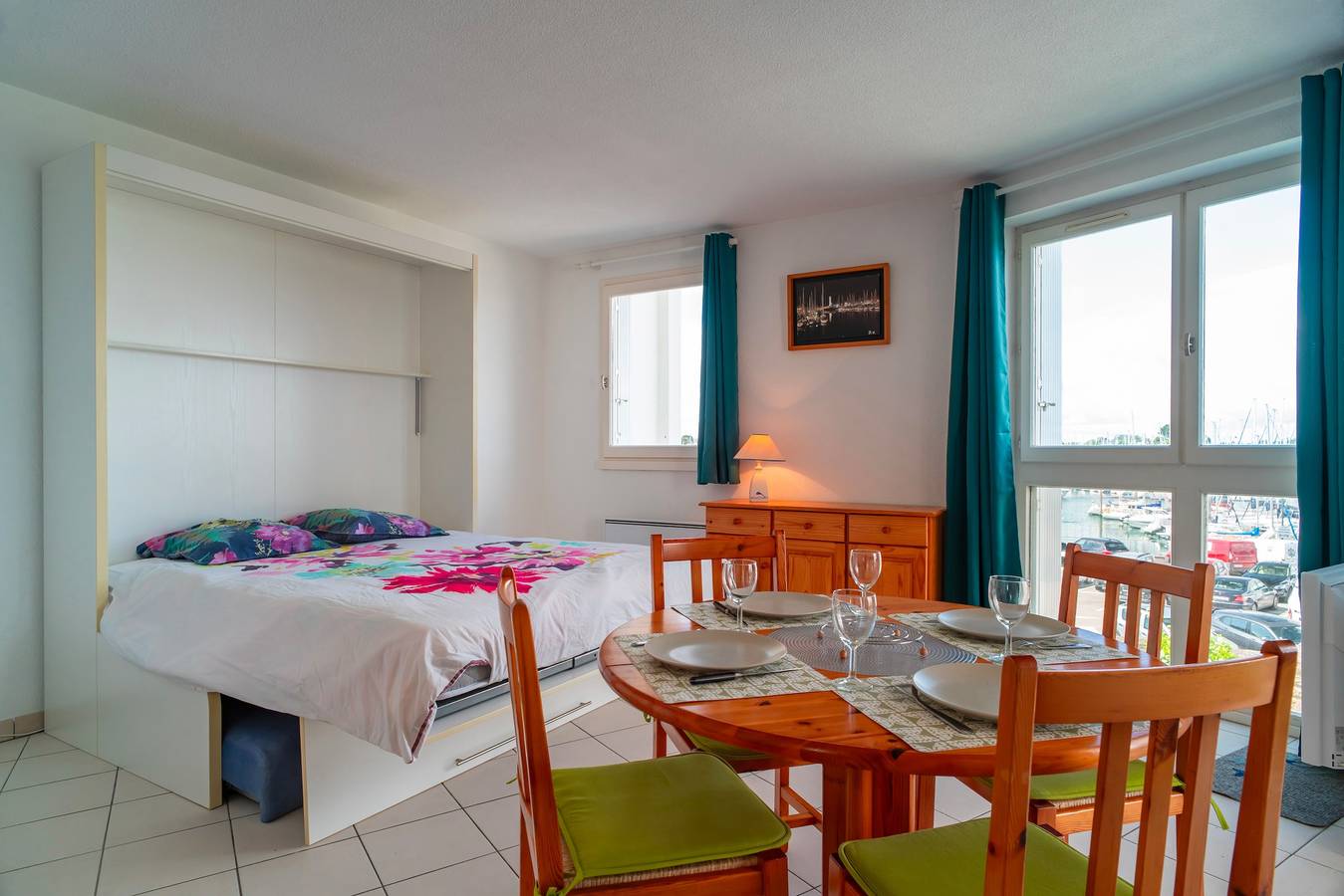 Ganze Wohnung, Ferienwohnung für 4 Personen mit Ausblick in Arzon, Côte des Mégalithes