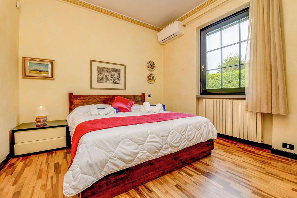 Villa Artemisia – Eleganz & Entspannung nur 300 m vom Gardasee entfernt in Padenghe sul Garda, Gardasee-Berge