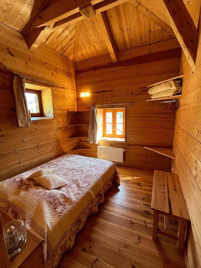 Double Room with Private Bathroom in Berbezit, Parc Naturel Régional Livradois-Forez
