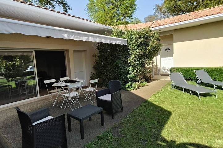 Gîte pour 4 personnes, avec terrasse et jardin au Bassin d'Arcachon