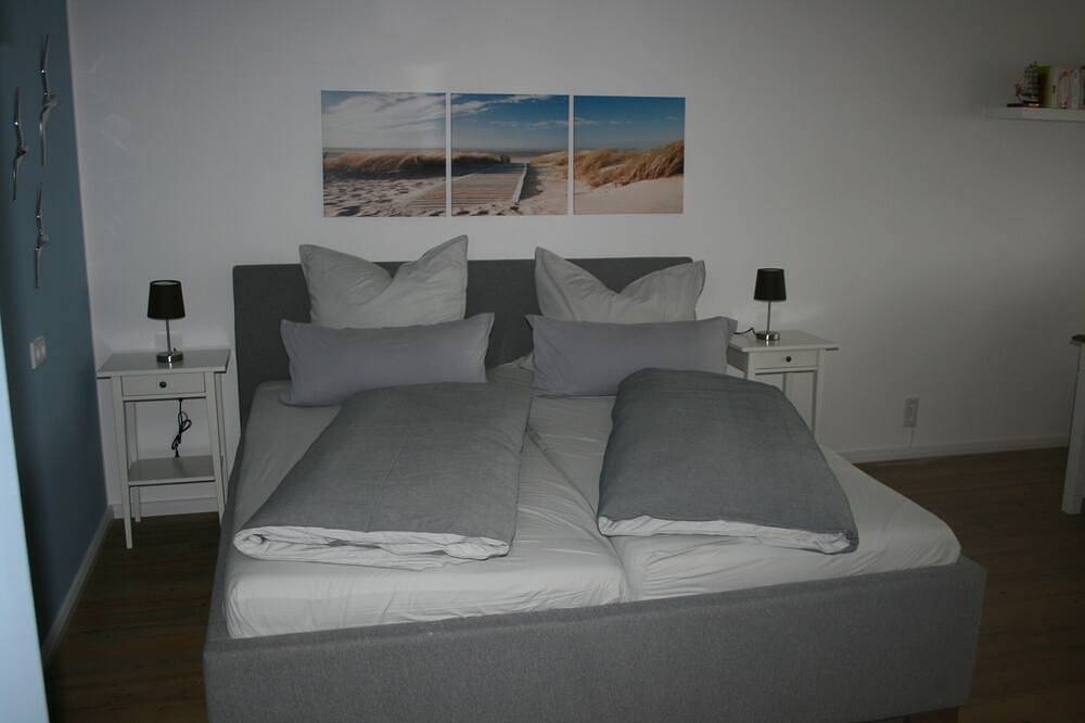 Ganze Wohnung, Appartement  „Strandlage mit Meerblick und sonnigem Balkon“<br><br> in Borkum