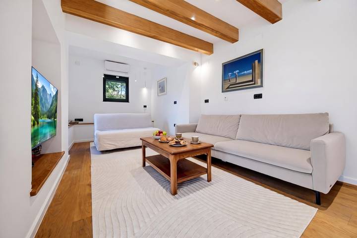 Ganze Wohnung, Green Zone Apartment With Terrace And Parking in Zagreb, Zagreb und Umgebung