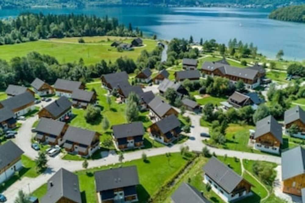 Country house by the lake - Salzkammergut, 100 m to the beach in Obertraun, Dachstein Salzkammergut